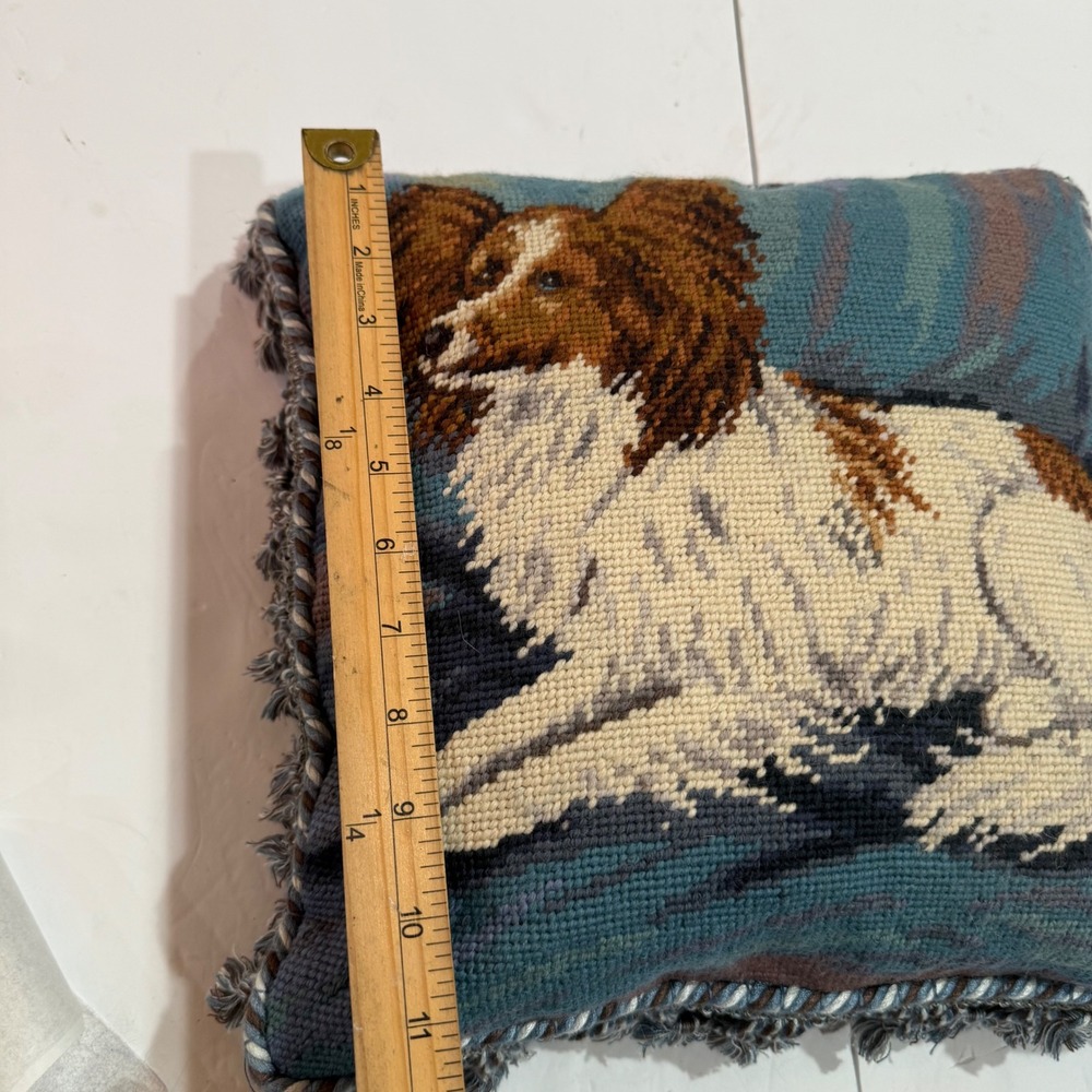 French Aubusson Style Vintage Needlepoint Spaniel Dog Pillow Fringe grandma core - Picture 4 of 7
